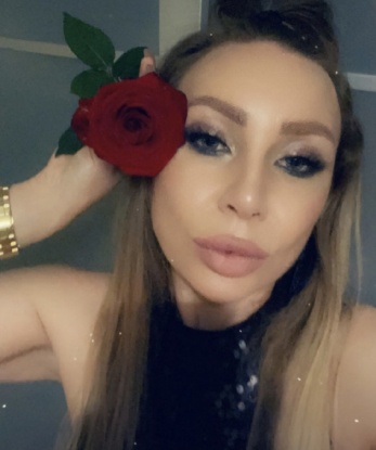 Ева